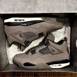 Jordan 4 Retro “Cave Stone”
